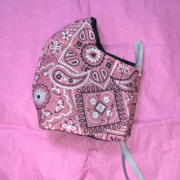 Custom Face Masks😷😷 w Pocket Filter ‼️🚨 - Picture 8 of 8